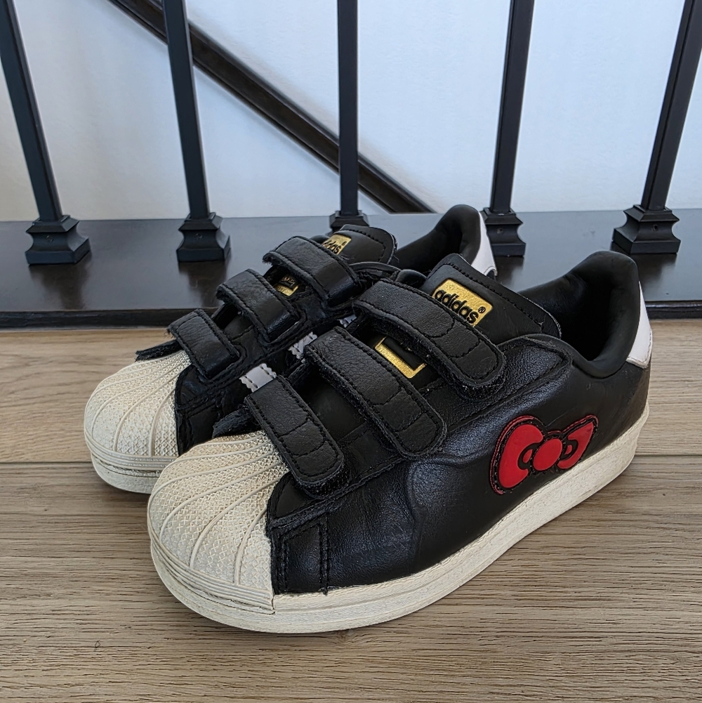 Adidas Kids Superstar CF C Hello Kitty  11